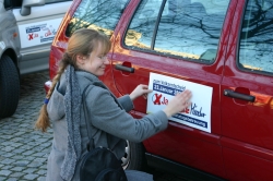 Magdeburg: Eva von Angern bei der Gestaltung der Fahrzeuge
